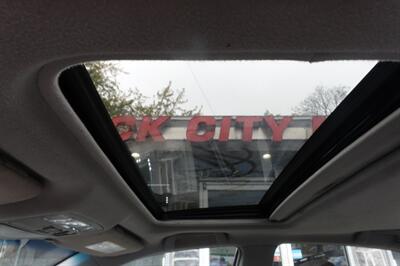 2011 Toyota Camry LE - Photo 20 - Newark, NJ 07104