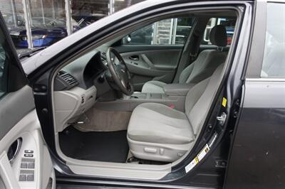 2011 Toyota Camry LE - Photo 9 - Newark, NJ 07104