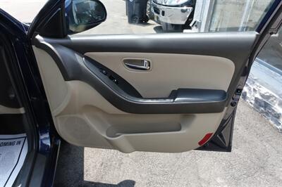 2010 Hyundai ELANTRA SE   - Photo 15 - Newark, NJ 07104