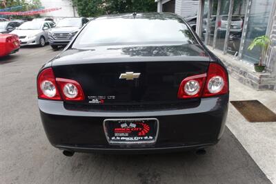 2011 Chevrolet Malibu LTZ   - Photo 7 - Newark, NJ 07104