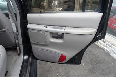 1997 Mercury Mountaineer - Photo 17 - Newark, NJ 07104