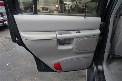 1997 Mercury Mountaineer - Photo 12 - Newark, NJ 07104