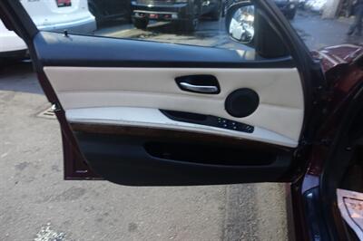 2009 BMW 328i xDrive   - Photo 10 - Newark, NJ 07104