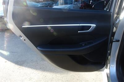 2020 Hyundai SONATA SE   - Photo 12 - Newark, NJ 07104