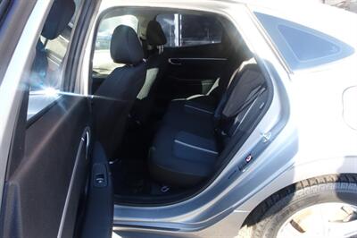 2020 Hyundai SONATA SE   - Photo 11 - Newark, NJ 07104