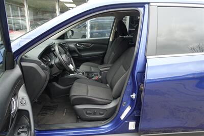 2019 Nissan Rogue SV   - Photo 9 - Newark, NJ 07104