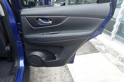 2019 Nissan Rogue SV   - Photo 17 - Newark, NJ 07104