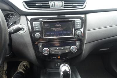 2019 Nissan Rogue SV   - Photo 19 - Newark, NJ 07104