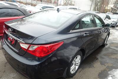 2013 Hyundai SONATA GLS - Photo 5 - Newark, NJ 07104