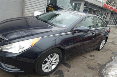 2013 Hyundai SONATA GLS - Photo 4 - Newark, NJ 07104