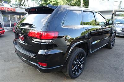 2017 Jeep Grand Cherokee Altitude   - Photo 5 - Newark, NJ 07104