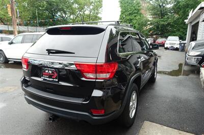 2013 Jeep Grand Cherokee Laredo - Photo 8 - Newark, NJ 07104