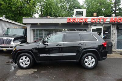 2013 Jeep Grand Cherokee Laredo - Photo 4 - Newark, NJ 07104