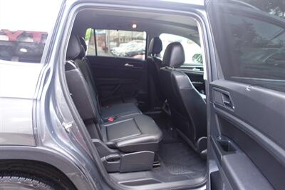 2019 Volkswagen Atlas V6 SEL 4Motion   - Photo 17 - Newark, NJ 07104
