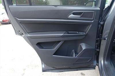2019 Volkswagen Atlas V6 SEL 4Motion   - Photo 12 - Newark, NJ 07104