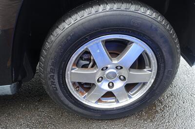 2009 Jeep Grand Cherokee Laredo - Photo 20 - Newark, NJ 07104