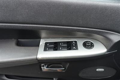 2009 Jeep Grand Cherokee Laredo - Photo 29 - Newark, NJ 07104