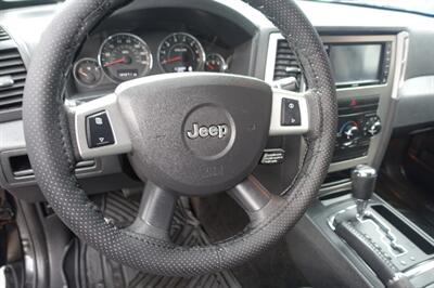 2009 Jeep Grand Cherokee Laredo - Photo 28 - Newark, NJ 07104