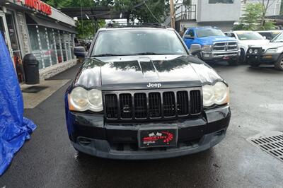 2009 Jeep Grand Cherokee Laredo - Photo 2 - Newark, NJ 07104
