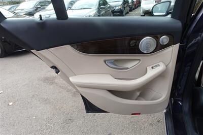 2016 Mercedes-Benz C 300 4MATIC   - Photo 12 - Newark, NJ 07104