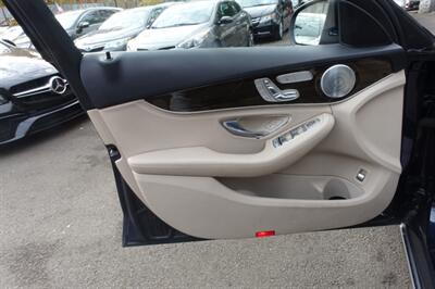 2016 Mercedes-Benz C 300 4MATIC   - Photo 10 - Newark, NJ 07104