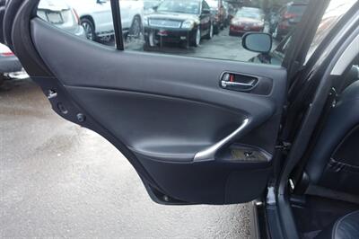 2011 Lexus IS   - Photo 12 - Newark, NJ 07104