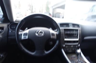 2011 Lexus IS   - Photo 13 - Newark, NJ 07104