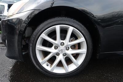 2011 Lexus IS   - Photo 22 - Newark, NJ 07104