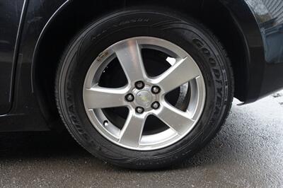 2013 Chevrolet Cruze LS Auto   - Photo 24 - Newark, NJ 07104