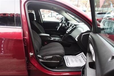 2016 Chevrolet Equinox LT   - Photo 14 - Newark, NJ 07104