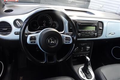 2014 Volkswagen Beetle-Classic 2.5L PZEV   - Photo 12 - Newark, NJ 07104