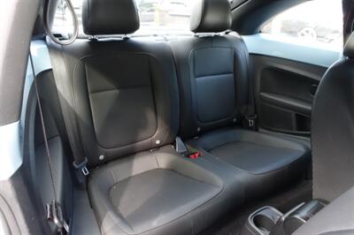 2014 Volkswagen Beetle-Classic 2.5L PZEV   - Photo 15 - Newark, NJ 07104