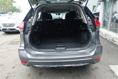 2017 Nissan Rogue S - Photo 20 - Newark, NJ 07104