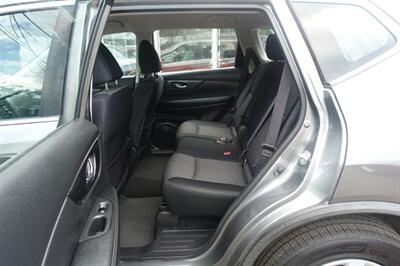2017 Nissan Rogue S - Photo 11 - Newark, NJ 07104