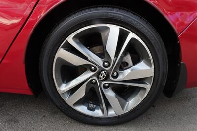 2015 Hyundai ELANTRA Limited   - Photo 24 - Newark, NJ 07104