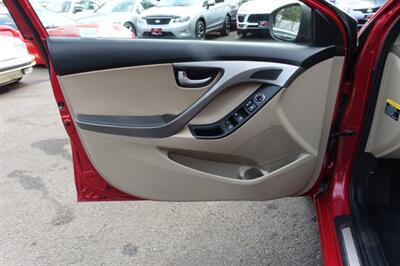 2015 Hyundai ELANTRA Limited   - Photo 10 - Newark, NJ 07104