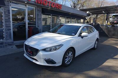 2014 Mazda Mazda3 i Touring - Photo 1 - Newark, NJ 07104