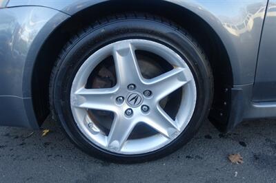 2006 Acura TL   - Photo 21 - Newark, NJ 07104