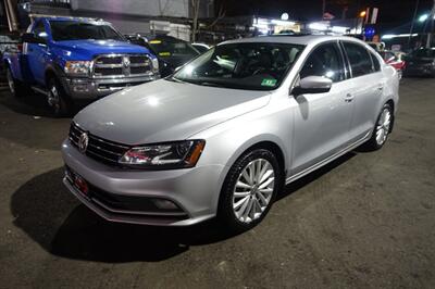 2015 Volkswagen Jetta SE   - Photo 1 - Newark, NJ 07104