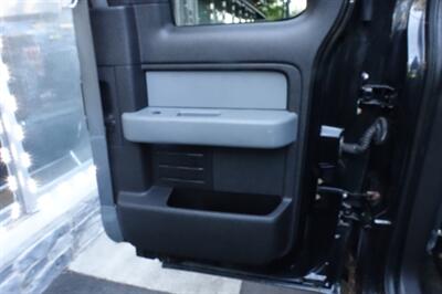 2012 Ford F-150 XLT   - Photo 17 - Newark, NJ 07104