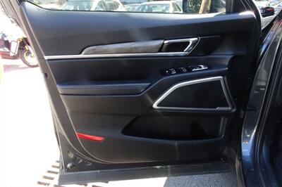 2020 Kia Telluride EX   - Photo 10 - Newark, NJ 07104