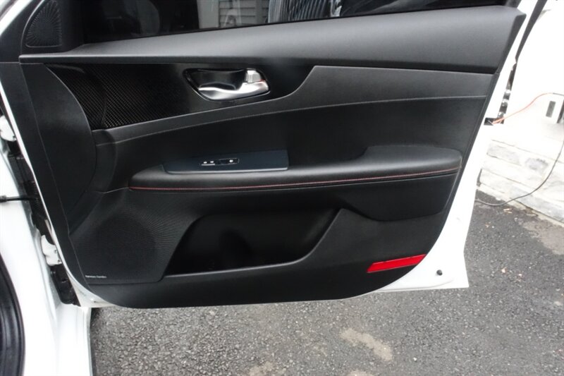 2021 Kia Forte GT photo 15