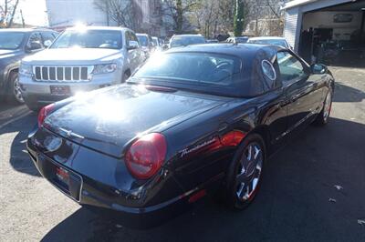 2003 Ford Thunderbird Deluxe   - Photo 8 - Newark, NJ 07104