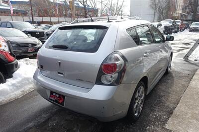 2009 Pontiac Vibe AWD   - Photo 8 - Newark, NJ 07104