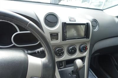 2009 Pontiac Vibe AWD   - Photo 24 - Newark, NJ 07104