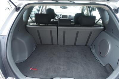 2009 Pontiac Vibe AWD   - Photo 16 - Newark, NJ 07104