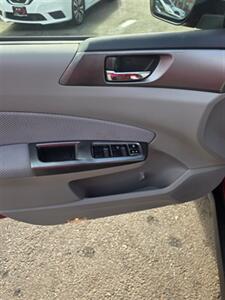 2012 Subaru Forester 2.5X Premium - Photo 20 - Newark, NJ 07104