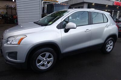 2019 Chevrolet Trax LS   - Photo 4 - Newark, NJ 07104