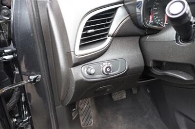2019 Chevrolet Trax LS - Photo 20 - Newark, NJ 07104