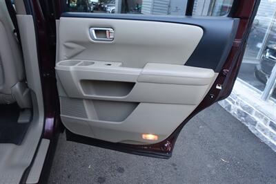 2011 Honda Pilot EX-L w/DVD   - Photo 19 - Newark, NJ 07104